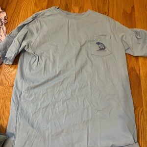 Vineyard Vines Short Sleeve Pocket Tee in Pale Blue